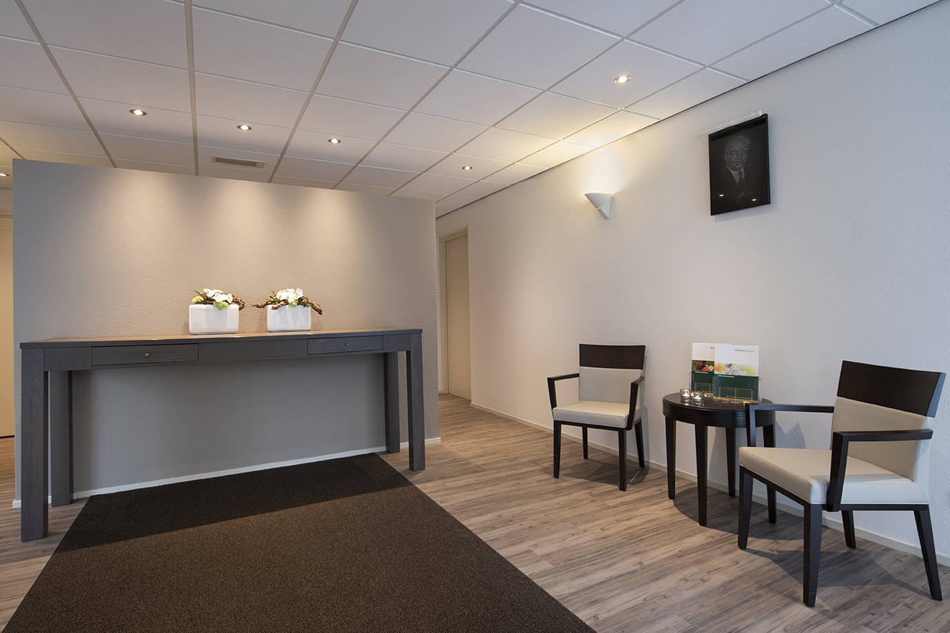 Ontvangsthal in rouwcentrum Overschie